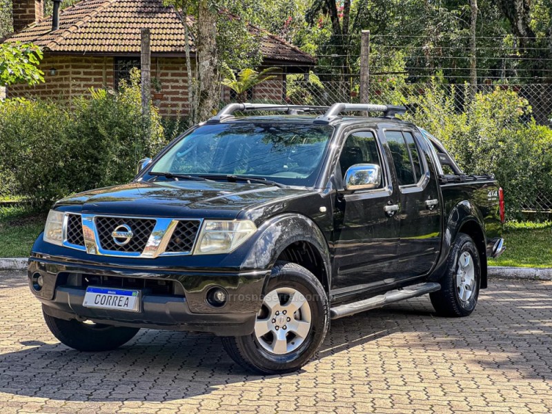 FRONTIER 2.5 LE 4X4 CD TURBO ELETRONIC DIESEL 4P AUTOMÁTICO - 2013 - CANELA