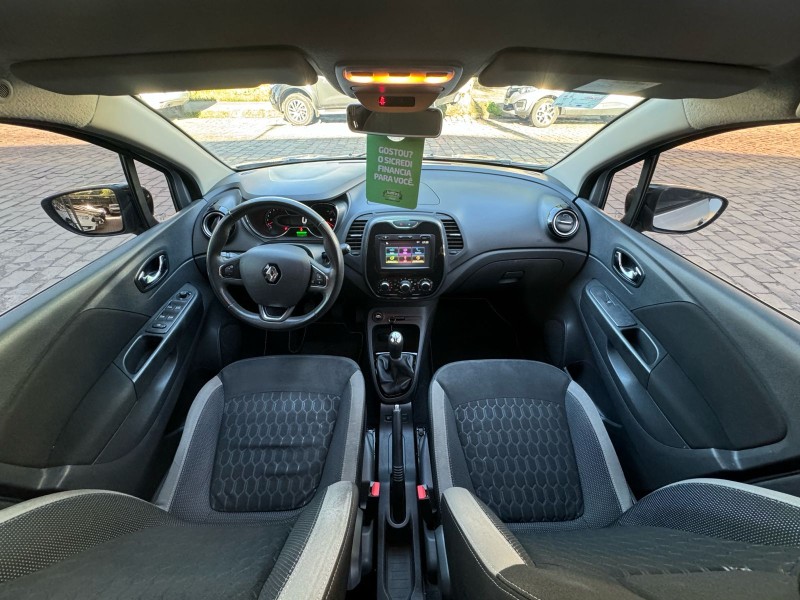 CAPTUR 1.6 16V SCE FLEX ZEN MANUAL - 2018 - CAXIAS DO SUL