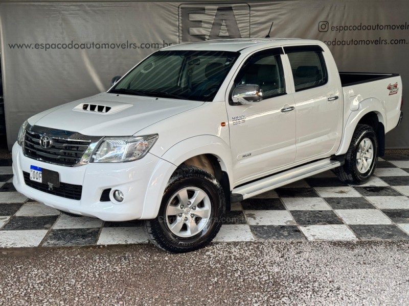 hilux 3.0 sr 4x4 cd 16v turbo intercooler diesel 4p manual 2014 nova prata