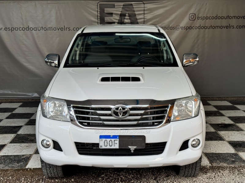 HILUX 3.0 SR 4X4 CD 16V TURBO INTERCOOLER DIESEL 4P MANUAL - 2014 - NOVA PRATA