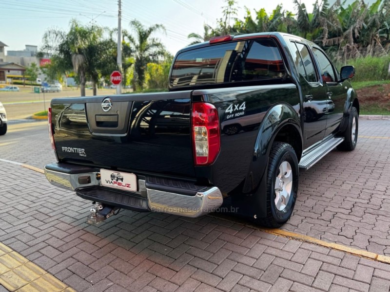 FRONTIER 2.5 S 4X4 CD TURBO ELETRONIC DIESEL 4P MANUAL - 2016 - FELIZ