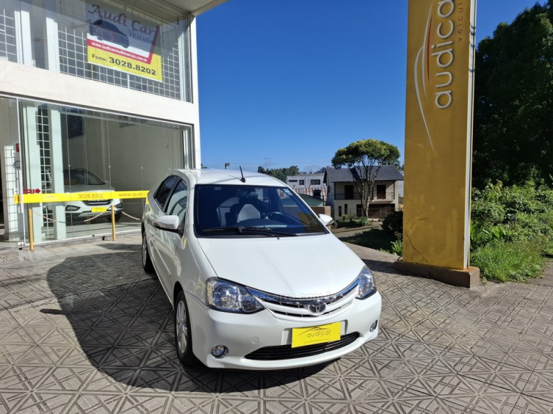 etios 1.5 xls 16v flex 4p automatico 2017 caxias do sul