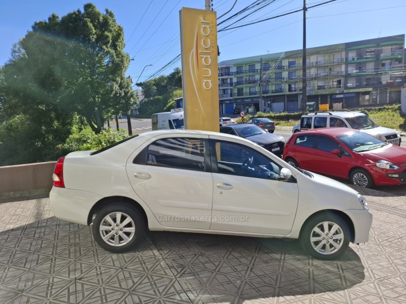 ETIOS 1.5 XLS 16V FLEX 4P AUTOMÁTICO - 2017 - CAXIAS DO SUL