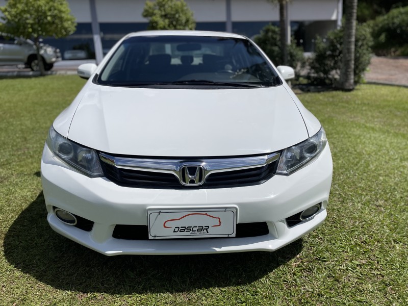 CIVIC 2.0 LXR 16V FLEX 4P AUTOMÁTICO - 2014 - BOM PRINCíPIO