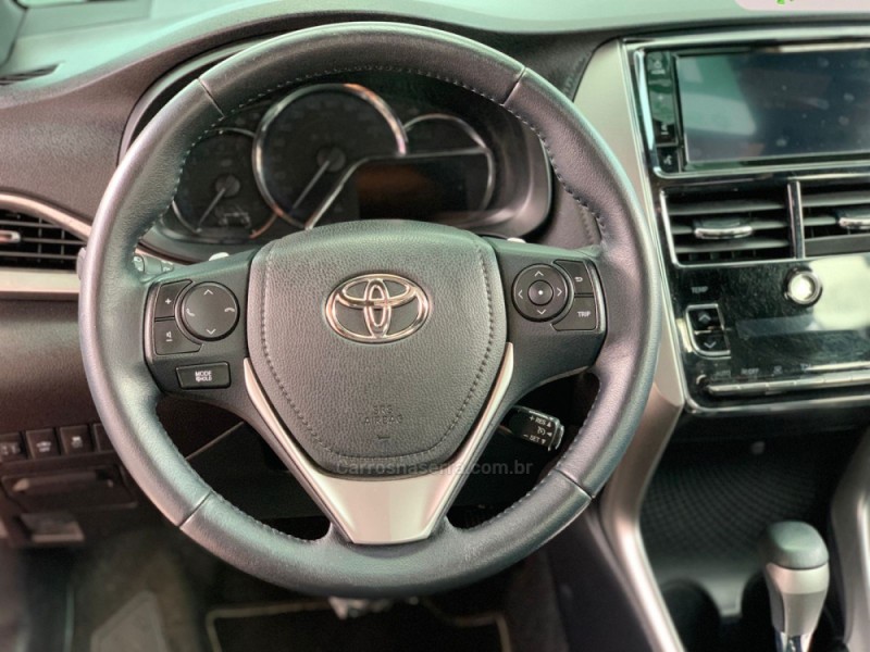 YARIS 1.5 XLS FLEX 4P AUTOMÁTICO - 2019 - CAXIAS DO SUL