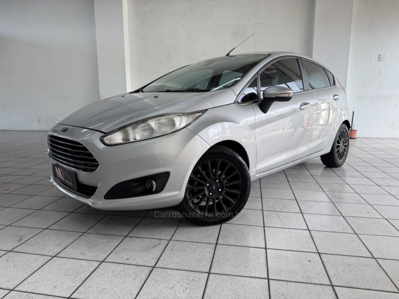 FIESTA 1.6 TITANIUM HATCH 16V FLEX 4P AUTOMÁTICO