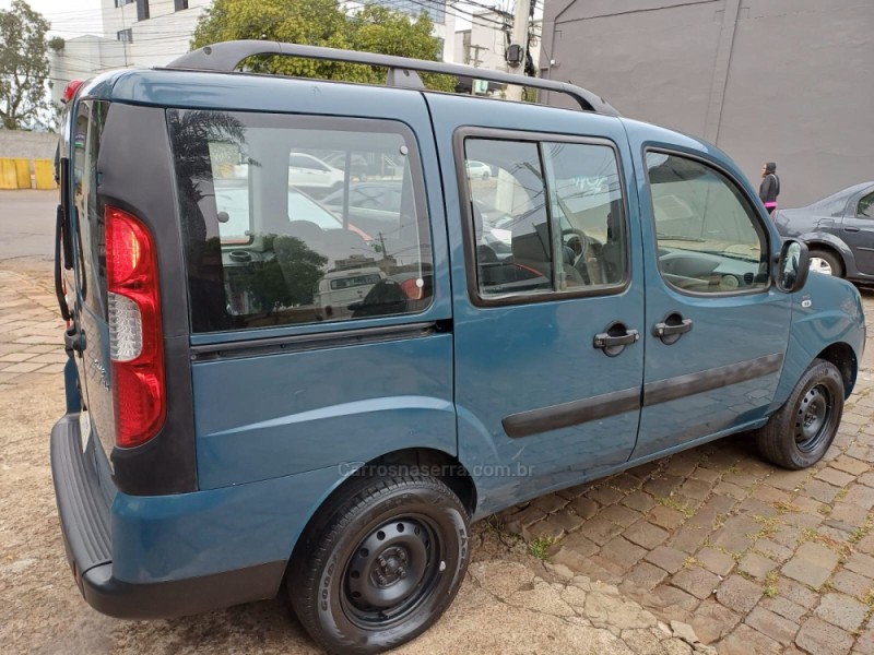 DOBLÓ 1.8 MPI HLX 8V FLEX 4P MANUAL - 2011 - PASSO FUNDO