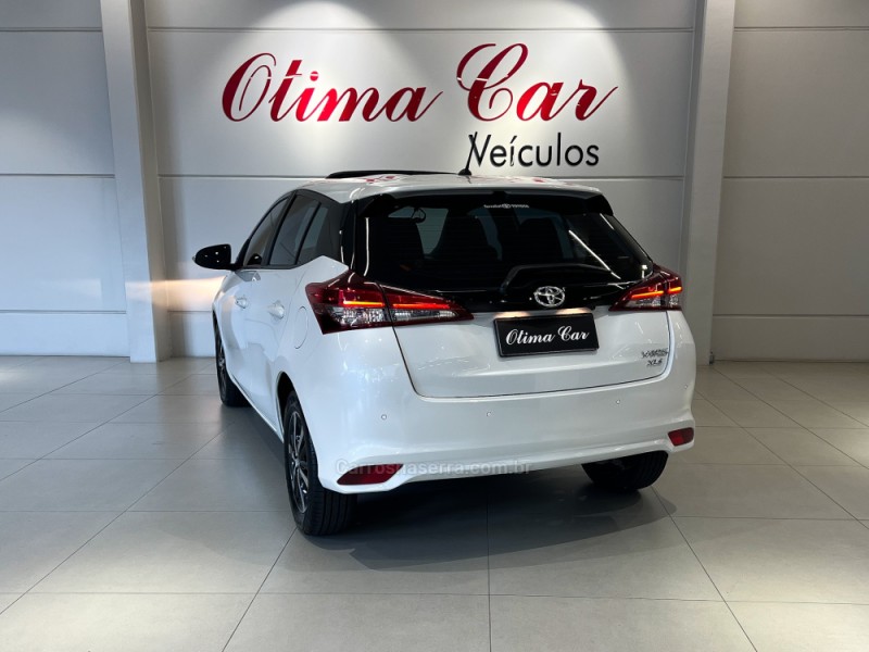 YARIS 1.5 XLS CONNECT 16V FLEX 4P AUTOMÁTICO - 2021 - FLORES DA CUNHA