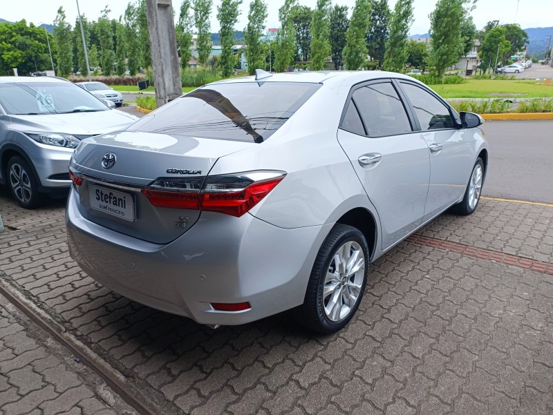 COROLLA 2.0 XEI 16V FLEX 4P AUTOMÁTICO - 2018 - BOM PRINCíPIO