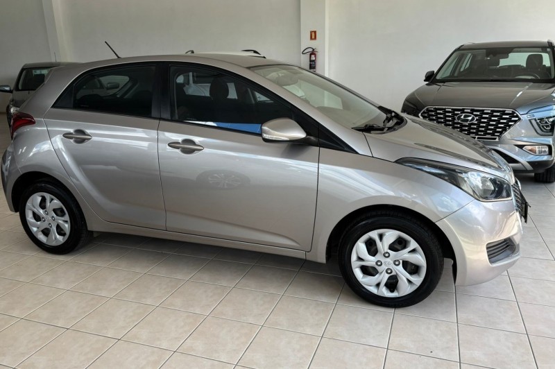 HB20 1.6 COMFORT PLUS 16V FLEX 4P AUTOMÁTICO - 2019 - NOVA PETRóPOLIS