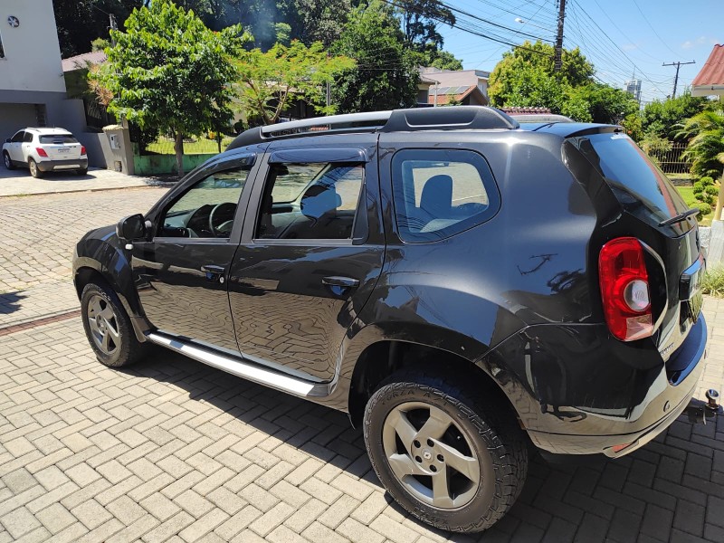 DUSTER 1.6 DYNAMIQUE 4X2 16V FLEX 4P MANUAL - 2014 - LAJEADO