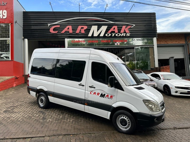 sprinter 2.2 415 van luxo teto alto 19 lugares diesel 3p manual 2013 dois irmaos