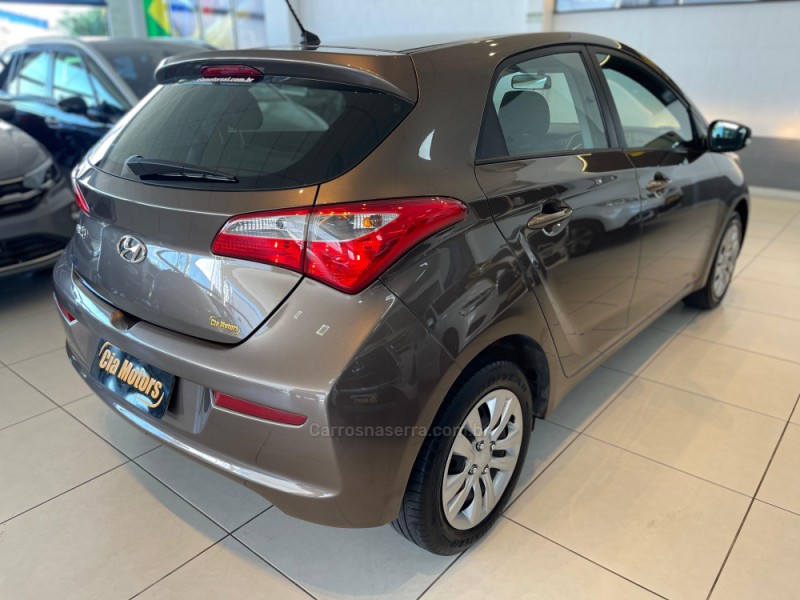 HB20 1.0 COMFORT 12V FLEX 4P MANUAL - 2017 - SãO LEOPOLDO