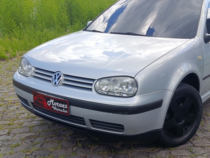 GOLF 1.6 8V GASOLINA 4P MANUAL - 2000 - CAXIAS DO SUL