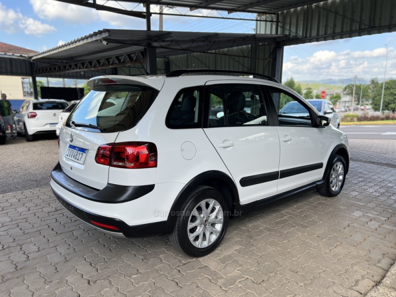 SPACE CROSS 1.6 MI 8V FLEX 4P MANUAL - 2014 - BOM PRINCíPIO