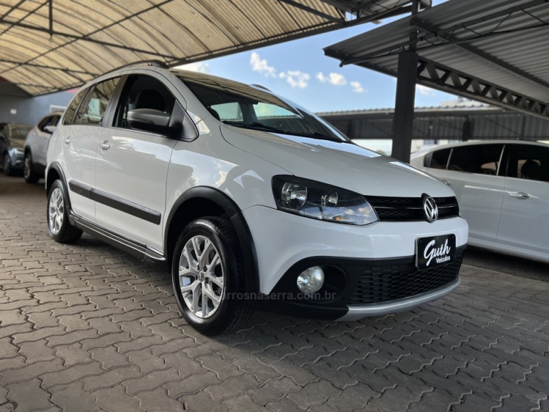 SPACE CROSS 1.6 MI 8V FLEX 4P MANUAL - 2014 - BOM PRINCíPIO