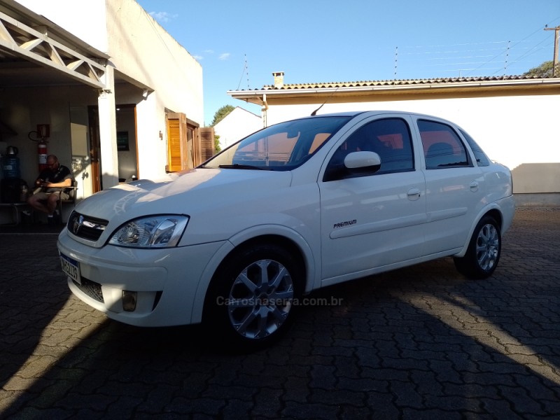 CORSA 1.4 MPFI PREMIUM SEDAN 8V FLEX 4P MANUAL