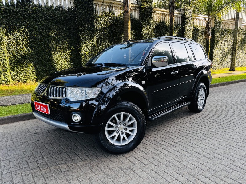 pajero dakar 3.2 4x4 16v 7 lugares turbo intercooler diesel 4p automatico 2010 caxias do sul