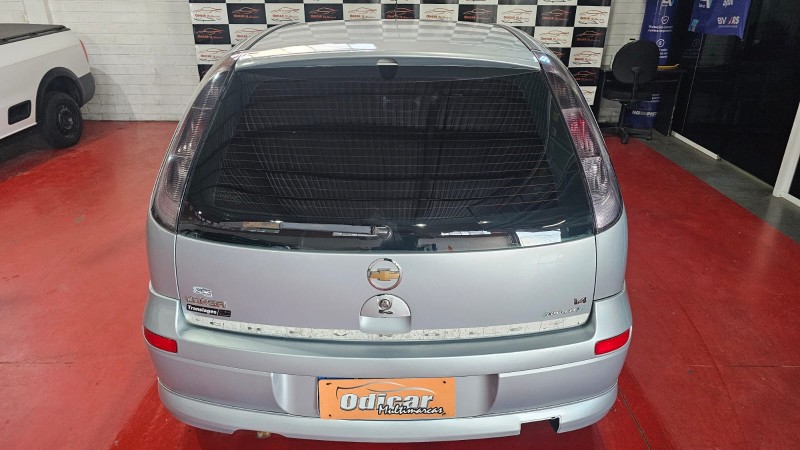 CORSA 1.4 MPFI PREMIUM 8V FLEX 4P MANUAL - 2010 - CAXIAS DO SUL