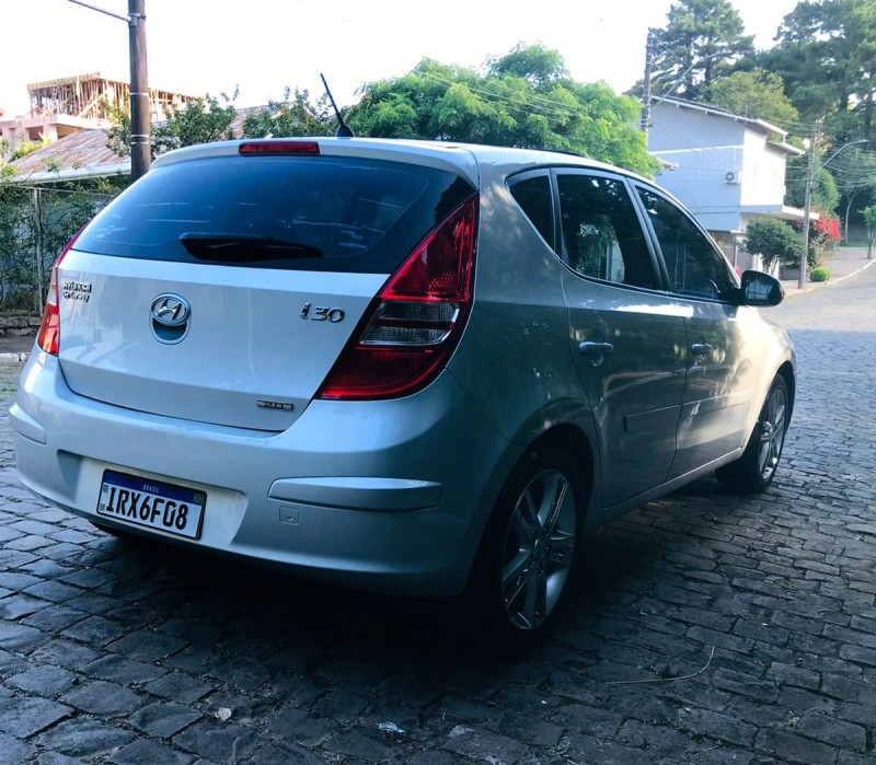 I30 2.0 MPFI GLS 16V GASOLINA 4P AUTOMÁTICO - 2012 - FARROUPILHA