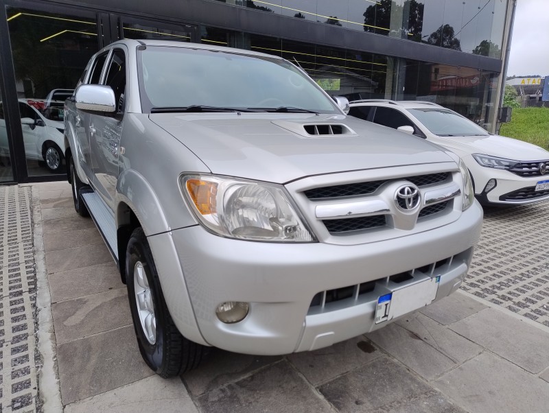 HILUX 3.0 SRV 4X4 CD 16V TURBO DIESEL 4P MANUAL - 2007 - CAXIAS DO SUL