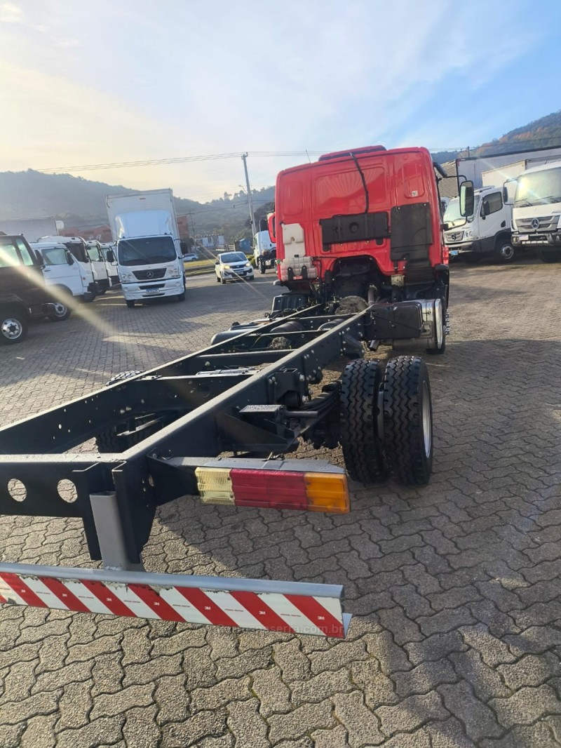 ACCELO 815  - 2018 - GARIBALDI