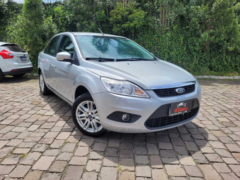 focus 2.0 glx sedan 16v gasolina 4p automatico 2013 farroupilha