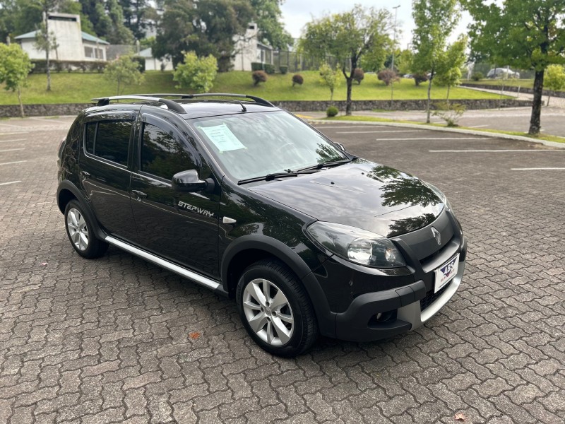 SANDERO 1.6 STEPWAY 16V FLEX 4P AUTOMÁTICO - 2014 - CAXIAS DO SUL