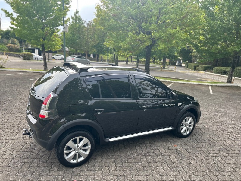 SANDERO 1.6 STEPWAY 16V FLEX 4P AUTOMÁTICO - 2014 - CAXIAS DO SUL