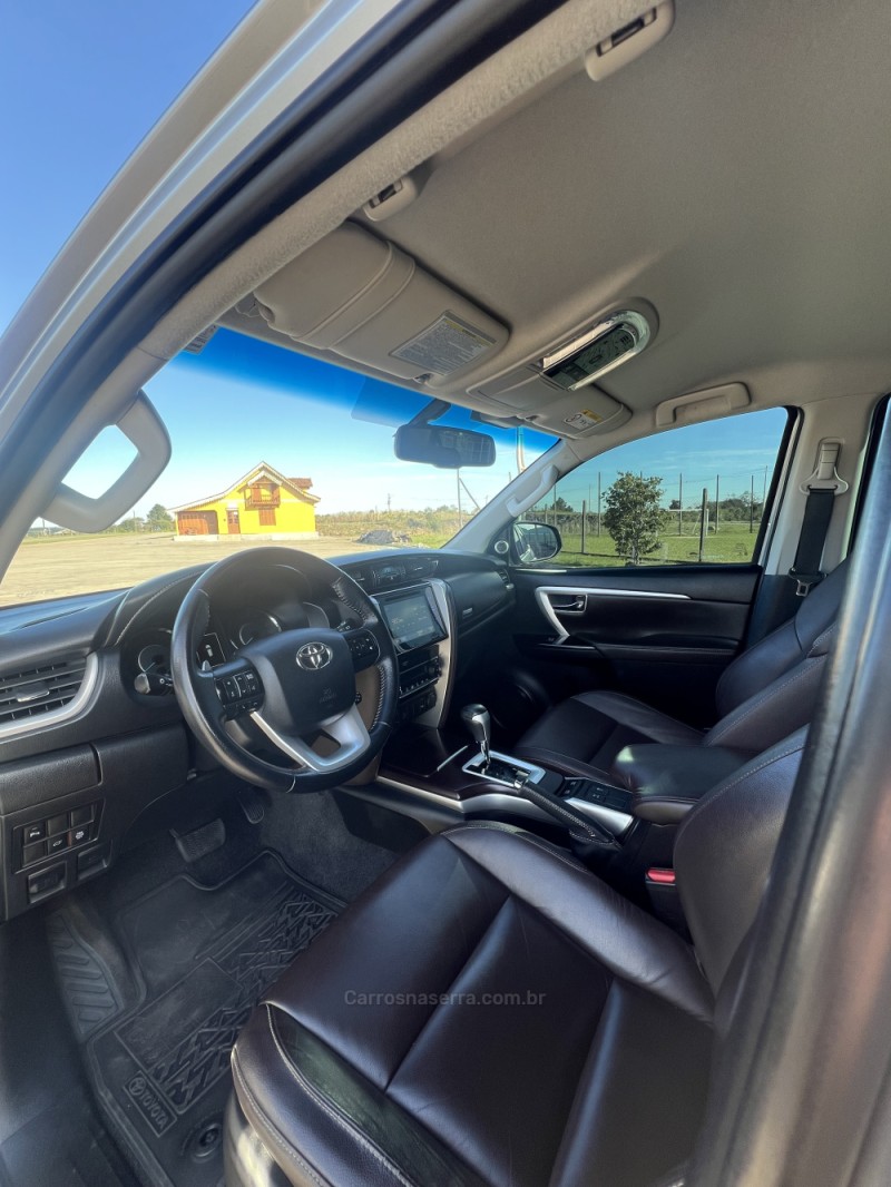 HILUX SW4 2.8 SRX 4X4 16V TURBO INTERCOOLER DIESEL 4P AUTOMÁTICO - 2019 - ANTôNIO PRADO