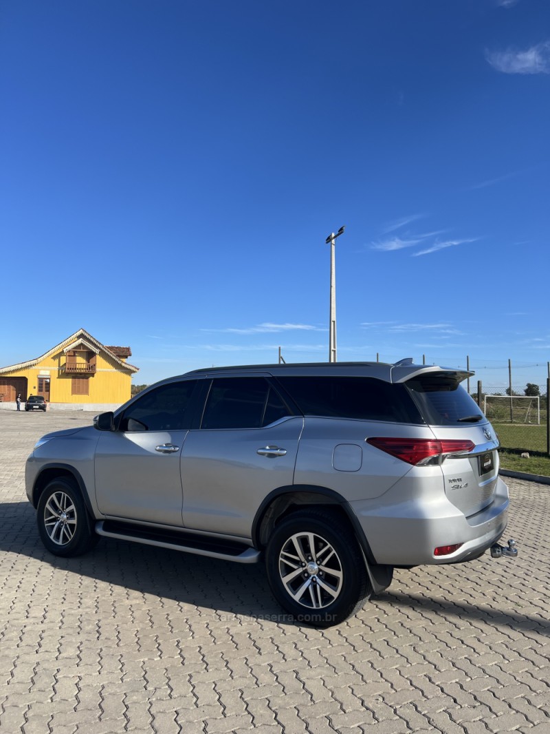 HILUX SW4 2.8 SRX 4X4 16V TURBO INTERCOOLER DIESEL 4P AUTOMÁTICO - 2019 - ANTôNIO PRADO