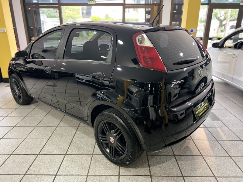 PUNTO 1.8 HLX 8V FLEX 4P MANUAL - 2010 - CAXIAS DO SUL