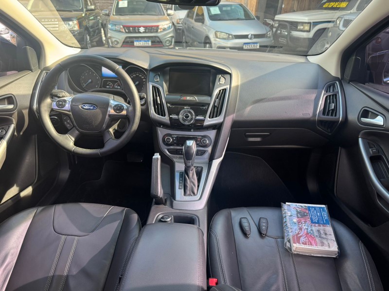 FOCUS 2.0 TITANIUM PLUS HATCH 16V FLEX 4P AUTO - 2014 - CAXIAS DO SUL