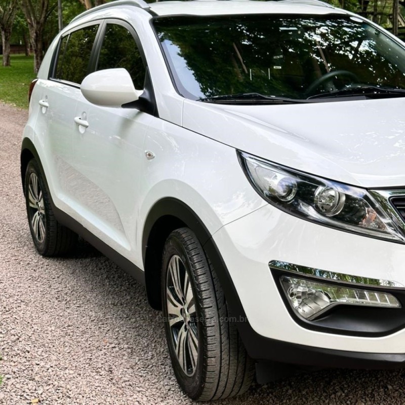 SPORTAGE 2.0 LX 4X2 16V FLEX 4P AUTOMÁTICO - 2014 - NOVA BASSANO