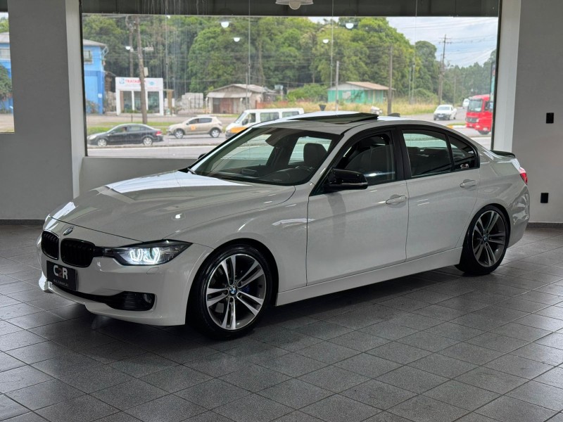 328I 2.0 SEDAN 16V GASOLINA 4P AUTOMÁTICO - 2013 - CAXIAS DO SUL