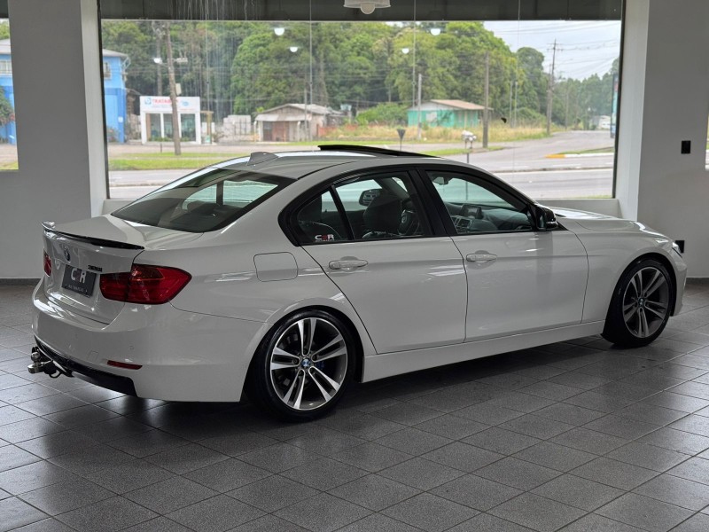 328I 2.0 SEDAN 16V GASOLINA 4P AUTOMÁTICO - 2013 - CAXIAS DO SUL