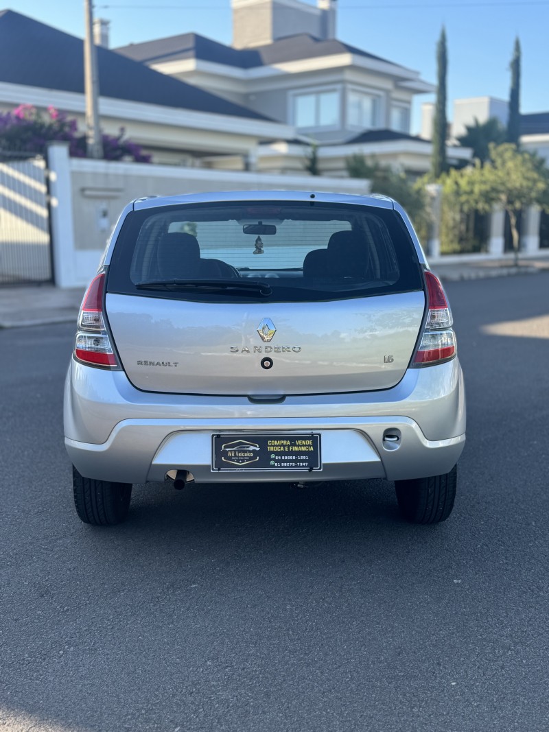 SANDERO 1.6 AUTHENTIQUE 8V FLEX 4P MANUAL - 2014 - BENTO GONçALVES