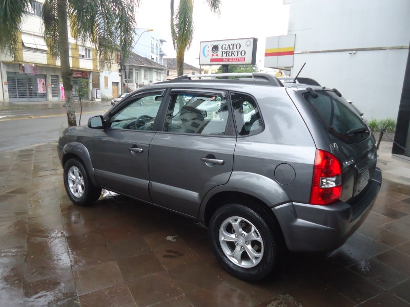 TUCSON 2.0 MPFI GLS 16V 143CV 2WD FLEX 4P AUTOMÁTICO - 2017 - CAXIAS DO SUL