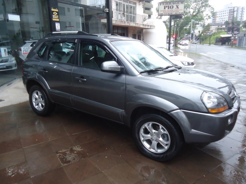 TUCSON 2.0 MPFI GLS 16V 143CV 2WD FLEX 4P AUTOMÁTICO - 2017 - CAXIAS DO SUL