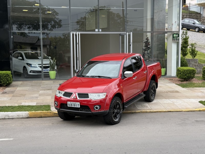 L200 TRITON 3.2 HPE 4X4 CD 16V TURBO INTERCOOLER DIESEL 4P AUTOMÁTICO - 2013 - FARROUPILHA