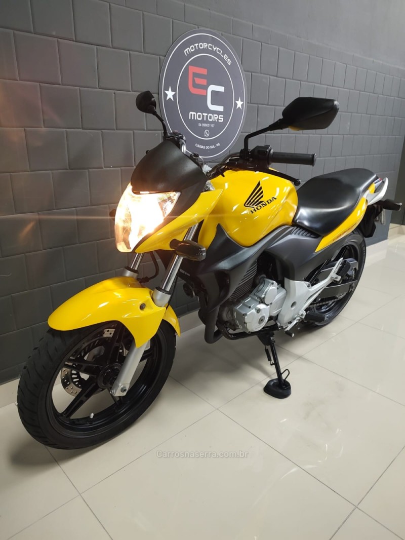 CB 300R  - 2012 - CAXIAS DO SUL