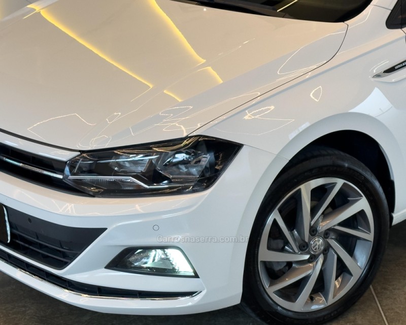 POLO 1.0	200 TSI HIGHLINE AUTOMÁTICO  - 2018 - GARIBALDI