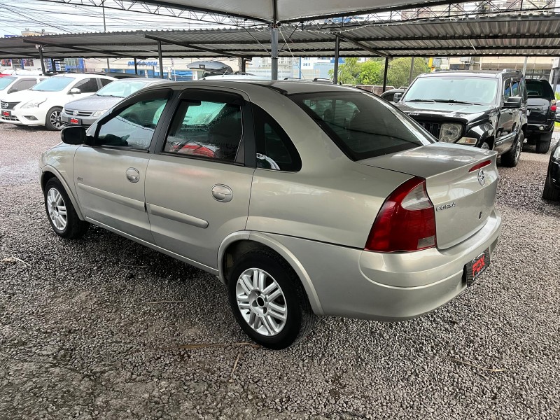 CORSA 1.0 MPFI JOY SEDAN 8V GASOLINA 4P MANUAL - 2005 - CAXIAS DO SUL