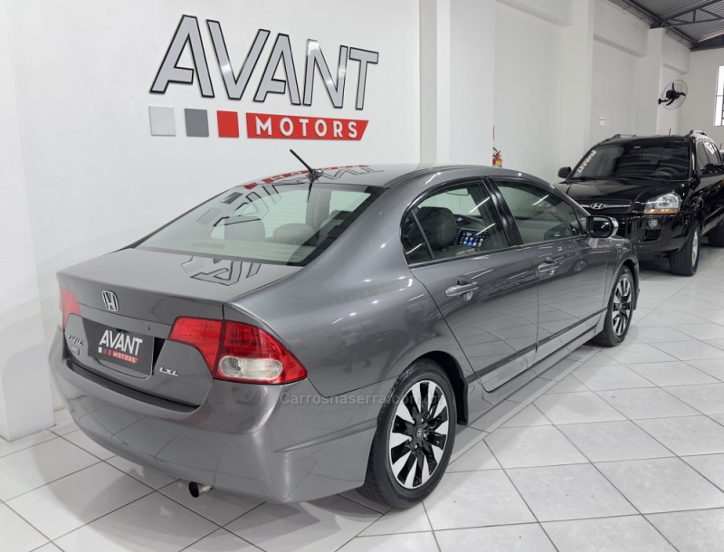 CIVIC 1.8 LXL 16V FLEX 4P AUTOMÁTICO - 2011 - NOVO HAMBURGO