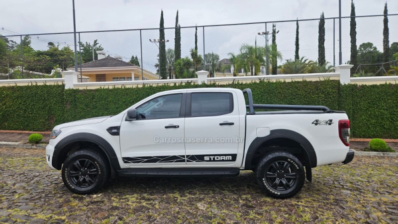 RANGER 3.2 STORM 4X4 CD 20V DIESEL 4P AUTOMÁTICO - 2021 - IVOTI