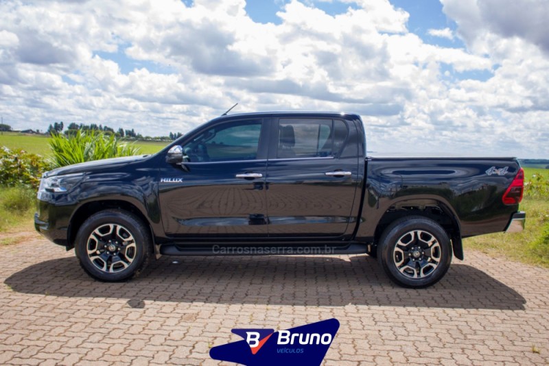 HILUX 2.8 SRX 4X4 CD 16V DIESEL 4P AUTOMÁTICO - 2021 - PALMEIRA DAS MISSõES