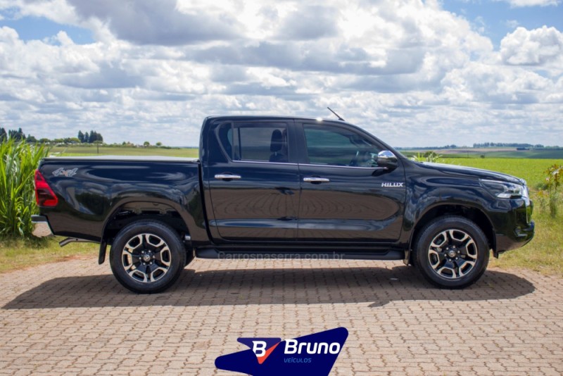 HILUX 2.8 SRX 4X4 CD 16V DIESEL 4P AUTOMÁTICO - 2021 - PALMEIRA DAS MISSõES