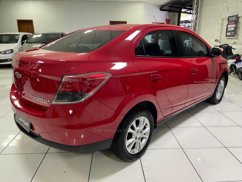 PRISMA 1.4 MPFI LTZ 8V FLEX 4P MANUAL - 2014 - ESTâNCIA VELHA