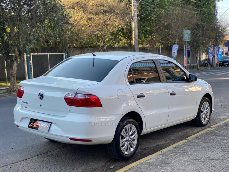 VOYAGE 1.6 MI 8V FLEX 4P MANUAL - 2022 - PAROBé