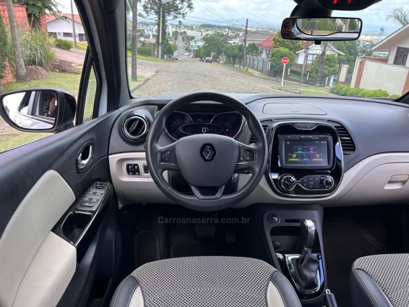 CAPTUR 1.6 16V INTENSE BOSE FLEX 4P AUTOMÁTICO - 2020 - VENâNCIO AIRES